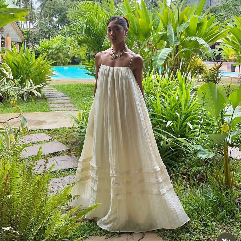 DISSH Cream Maxi Dress